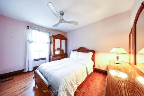 Photo 19 at 553 Runnymede Road, Junction Area, Toronto