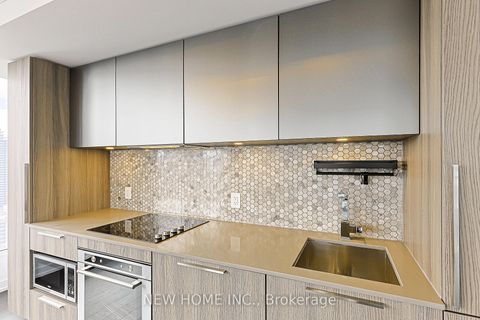 Photo 13 at 3303 - 85 Wood Street, Yonge Corridor, Toronto