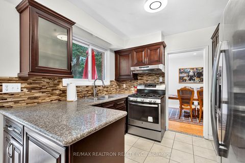 Photo 7 at 591 Cummer Avenue, Steeles, Toronto
