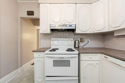 Photo 6 at 48 Chatsworth Drive, Lawrence Park South, Toronto