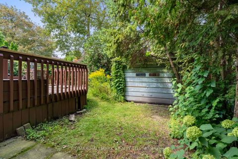 Photo 16 at 48 Chatsworth Drive, Lawrence Park South, Toronto