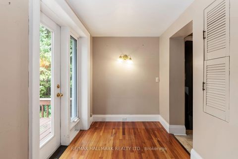 Photo 22 at 48 Chatsworth Drive, Lawrence Park South, Toronto