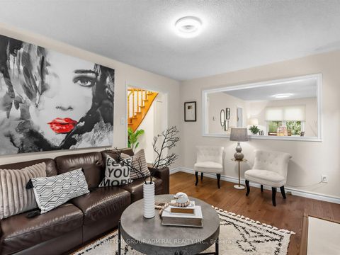 Photo 5 at 59 Marita Place, Glen Shields, Vaughan