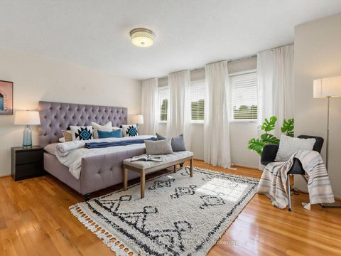 Photo 15 at 59 Marita Place, Glen Shields, Vaughan