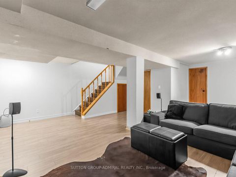 Photo 28 at 59 Marita Place, Glen Shields, Vaughan