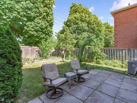 Photo 31 at 59 Marita Place, Glen Shields, Vaughan