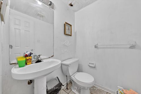 Photo 5 at 17 - 435 Middlefield Road, Agincourt North, Toronto
