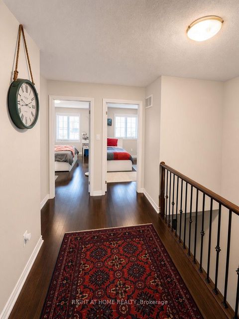 Photo 13 at 60 Zachary Place N, Vellore Village, Vaughan