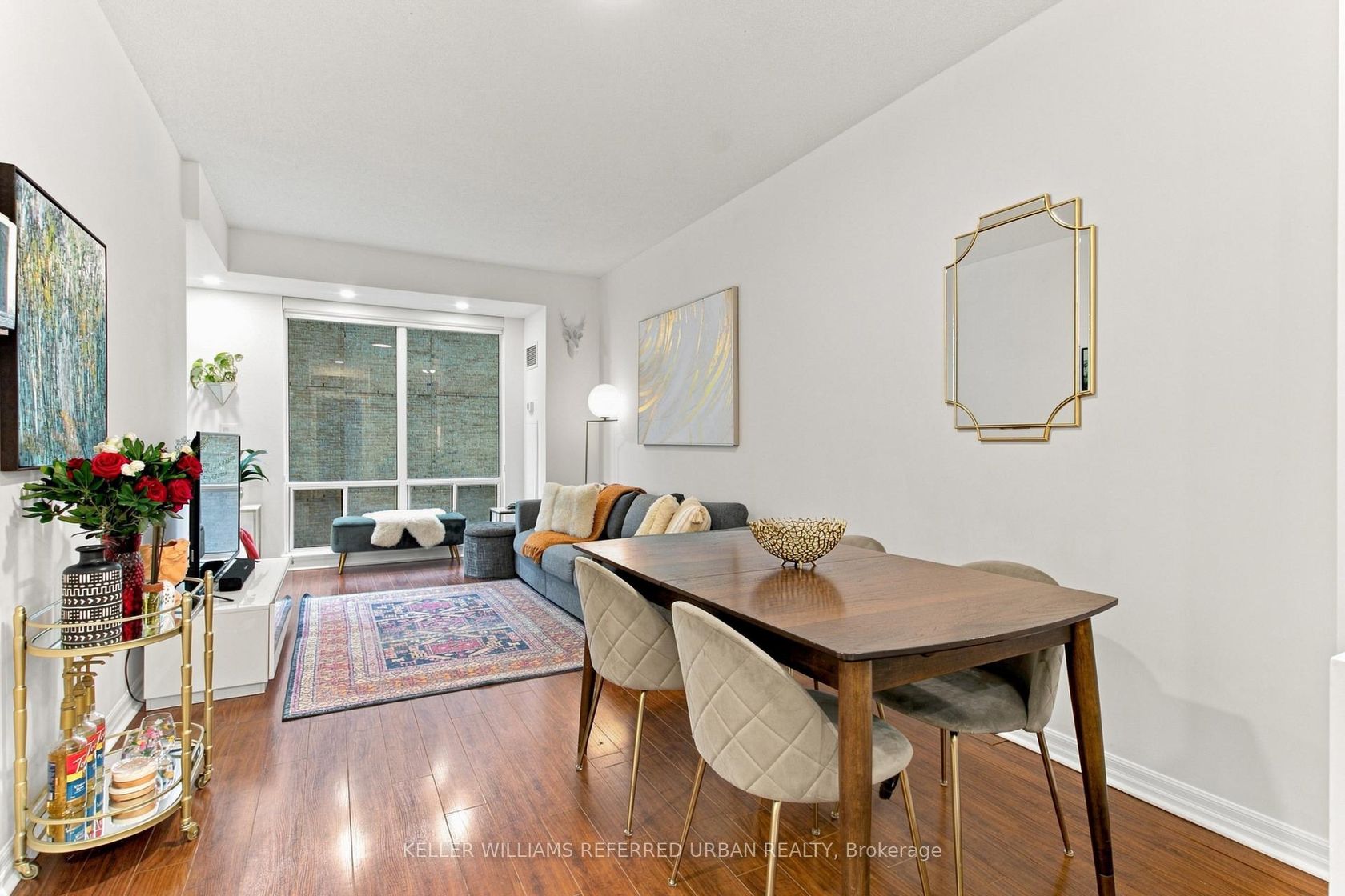 1809 - 300 Bloor Street E, Moore Park, Toronto photo number 2