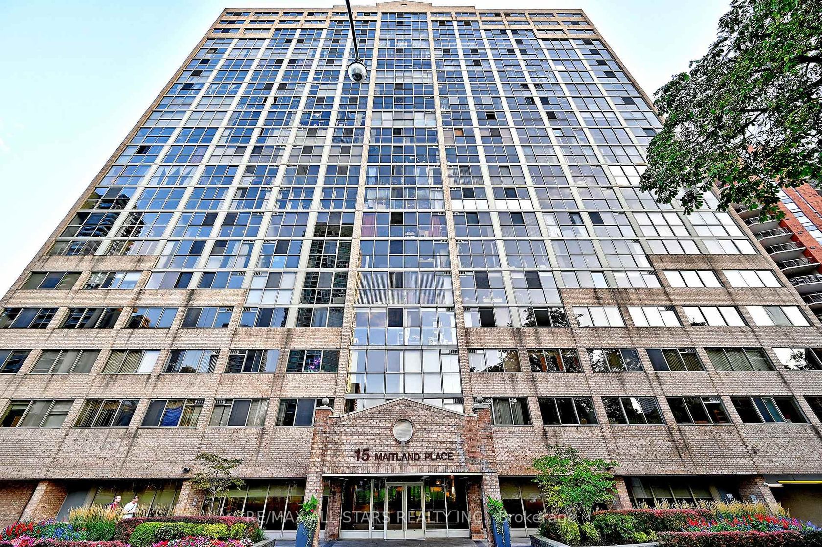 2112 - 15 Maitland Place, South St. James Town, Toronto photo 3