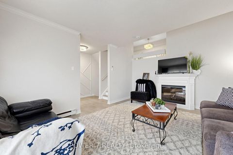 Photo 3 at 146 - 311 Milestone Crescent, Aurora Village, Aurora