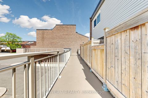 Photo 44 at 146 - 311 Milestone Crescent, Aurora Village, Aurora