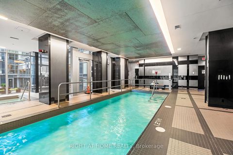 Photo 18 at 2306 - 89 Dunfield Avenue, Mount Pleasant West, Toronto