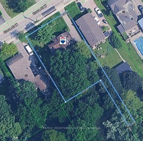 Photo 18 at 39 Grove Street W, Queen's Park, Barrie