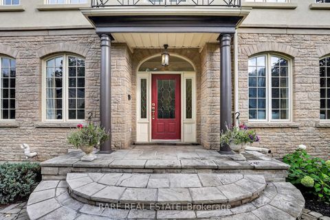 Photo 3 at 92 Willis Drive, Aurora Highlands, Aurora