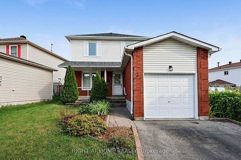 Photo 1 at 6 Ward Drive, Painswick North, Barrie