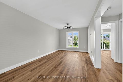 Photo 4 at 6 Ward Drive, Painswick North, Barrie