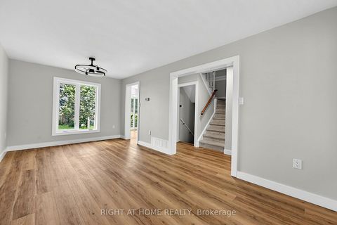 Photo 5 at 6 Ward Drive, Painswick North, Barrie