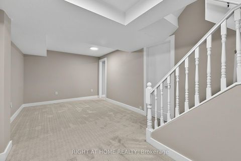 Photo 18 at 6 Ward Drive, Painswick North, Barrie