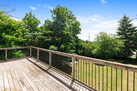 Photo 18 at 27 DAPHNE Crescent, Cundles East, Barrie