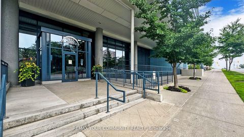 Photo 4 at 913 - 2885 Bayview Avenue, Bayview Village, Toronto