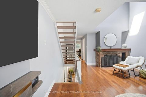Photo 16 at 16 Dutch Myrtle Way, Don Mills, Toronto