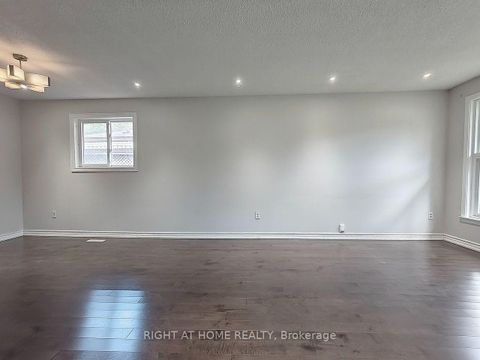 Photo 7 at 182 McNicoll Avenue, Hillcrest Village, Toronto