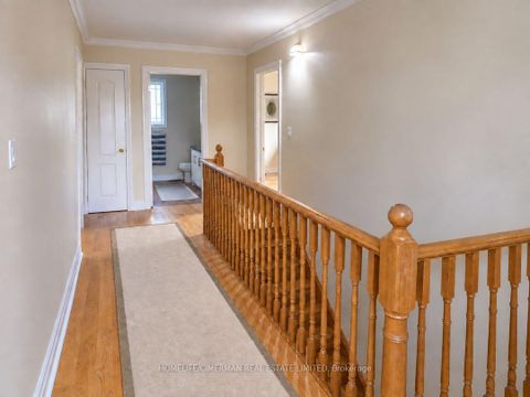 Photo 11 at 43 Riverlea Drive, Humber Heights, Toronto