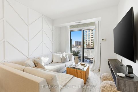 Photo 9 at 609 - 3655 Kingston Road, Scarborough Village, Toronto
