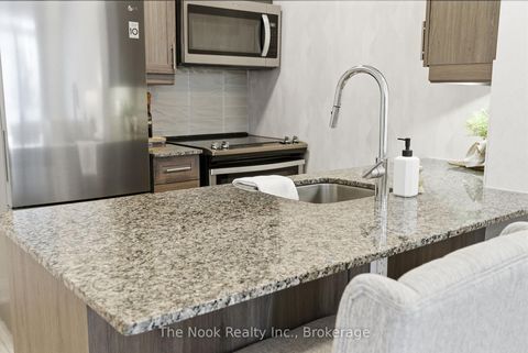 Photo 18 at 609 - 3655 Kingston Road, Scarborough Village, Toronto