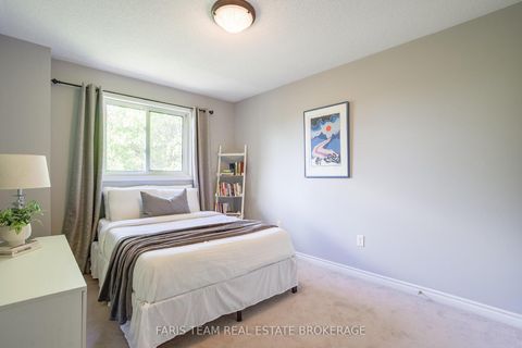 Photo 23 at 46 Bell Street, Ardagh, Barrie