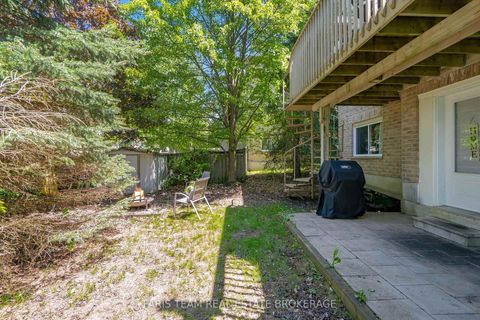 Photo 32 at 46 Bell Street, Ardagh, Barrie