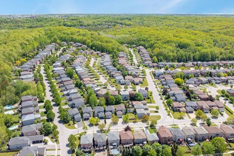 Photo 38 at 46 Bell Street, Ardagh, Barrie