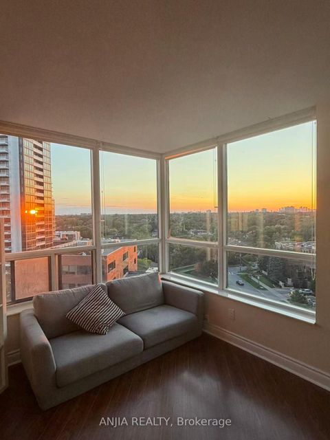Photo 10 at 903 - 5 Northtown Way, Willowdale East, Toronto