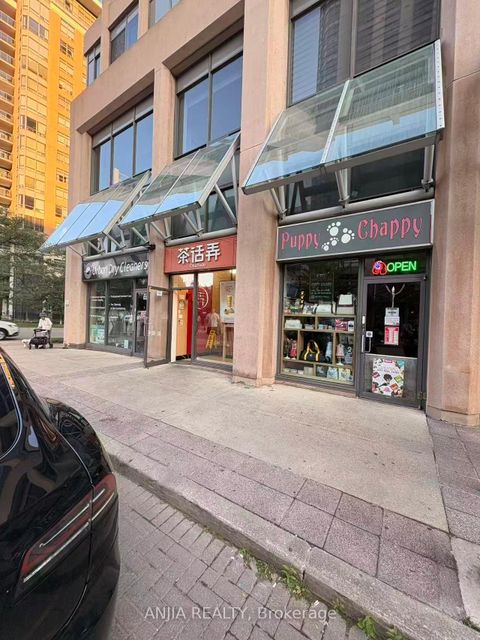 Photo 21 at 903 - 5 Northtown Way, Willowdale East, Toronto
