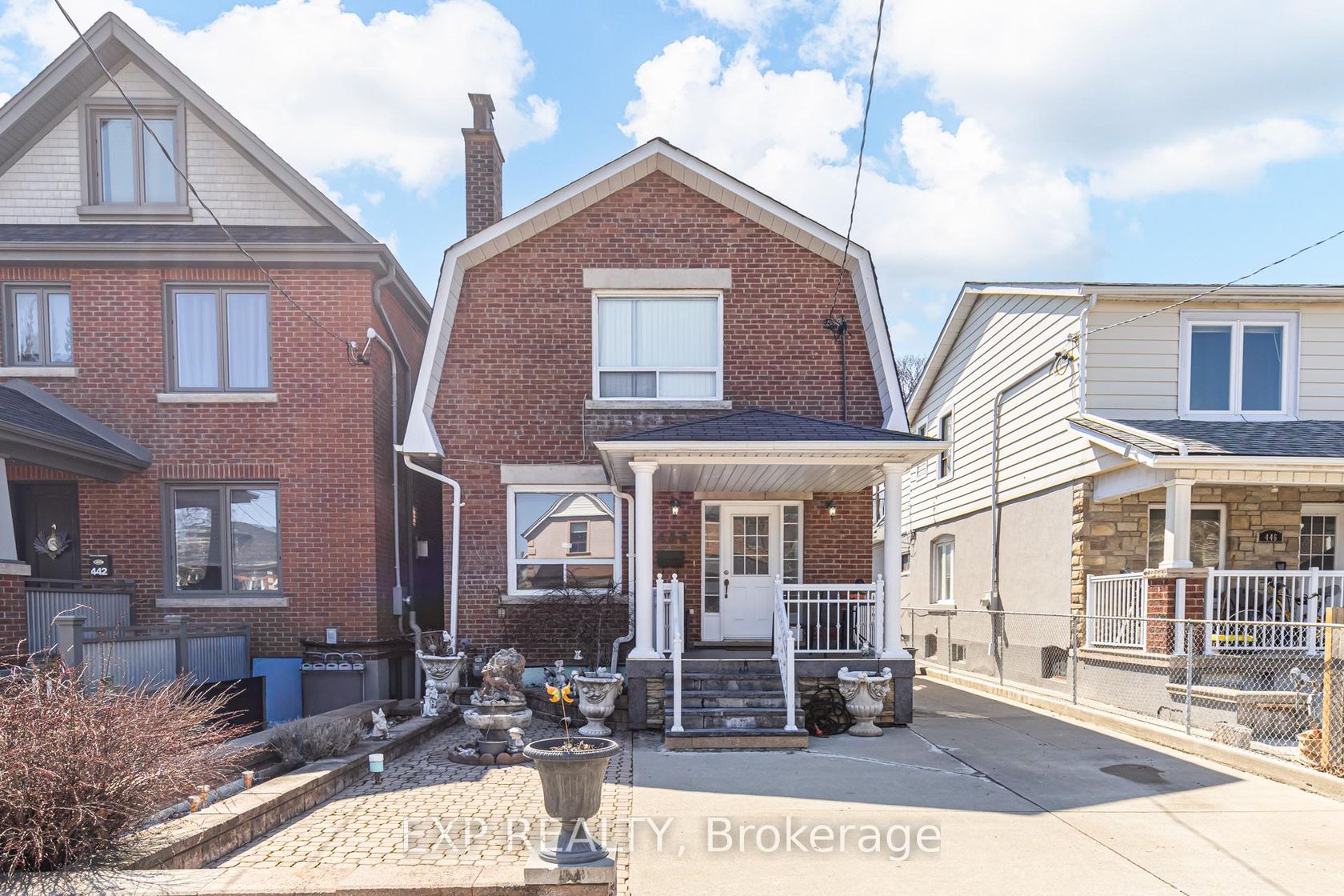 444 Maybank Avenue, Junction Area, Toronto photo 2