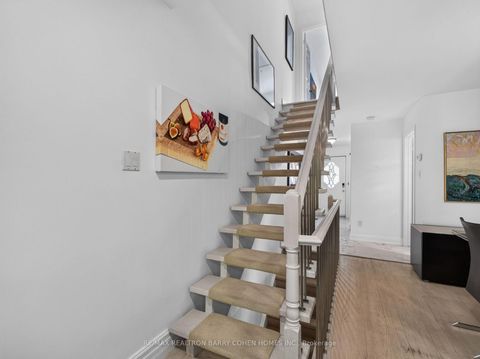 Photo 12 at 21 Birchbank Lane, Don Mills, Toronto