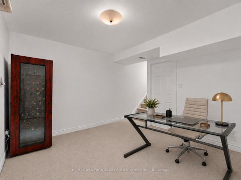 Photo 21 at 21 Birchbank Lane, Don Mills, Toronto