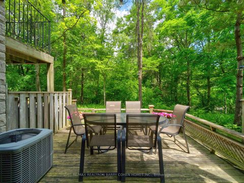 Photo 22 at 21 Birchbank Lane, Don Mills, Toronto