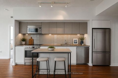 Photo 7 at 1901 - 75 Queens Wharf Road, Waterfront Communities C1, Toronto