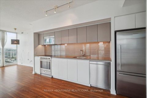 Photo 11 at 1901 - 75 Queens Wharf Road, Waterfront Communities C1, Toronto