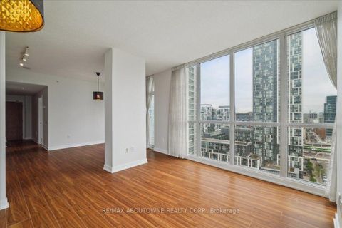 Photo 18 at 1901 - 75 Queens Wharf Road, Waterfront Communities C1, Toronto