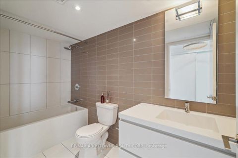 Photo 24 at 1901 - 75 Queens Wharf Road, Waterfront Communities C1, Toronto