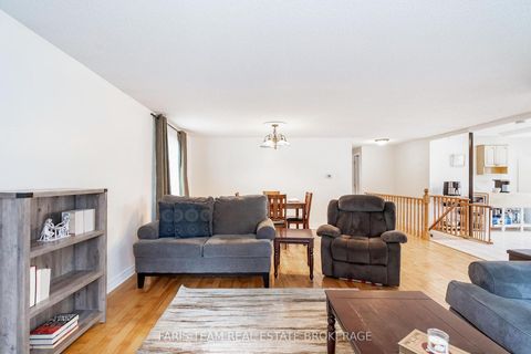 Photo 16 at 24 Laurie Crescent, Wellington, Barrie