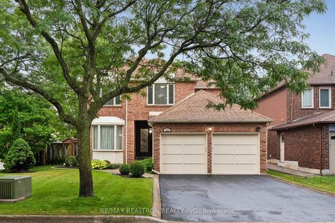 Photo 0 at 122 Colvin Crescent, Brownridge, Vaughan