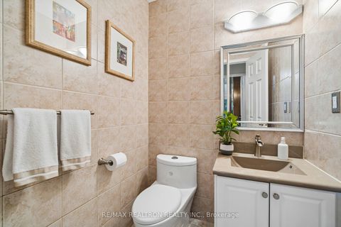 Photo 26 at 122 Colvin Crescent, Brownridge, Vaughan