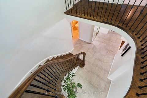 Photo 27 at 122 Colvin Crescent, Brownridge, Vaughan