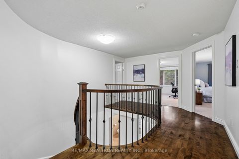 Photo 28 at 122 Colvin Crescent, Brownridge, Vaughan