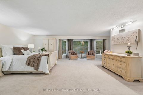 Photo 36 at 122 Colvin Crescent, Brownridge, Vaughan