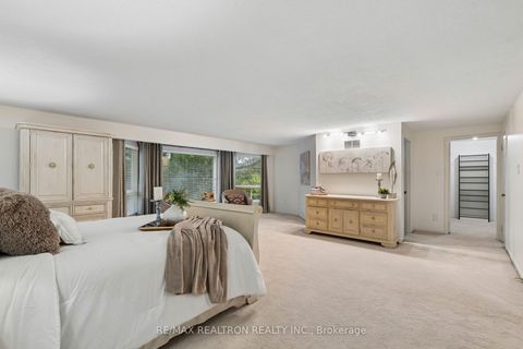 Photo 39 at 122 Colvin Crescent, Brownridge, Vaughan